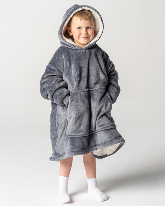 greyKids-960x1200-2.jpg